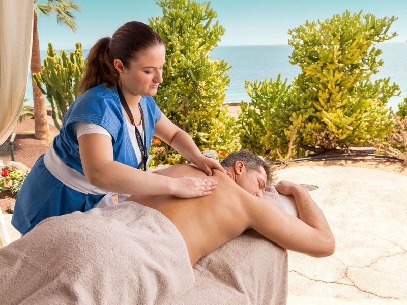 ROBINSON Esquinzo Playa Wellfit